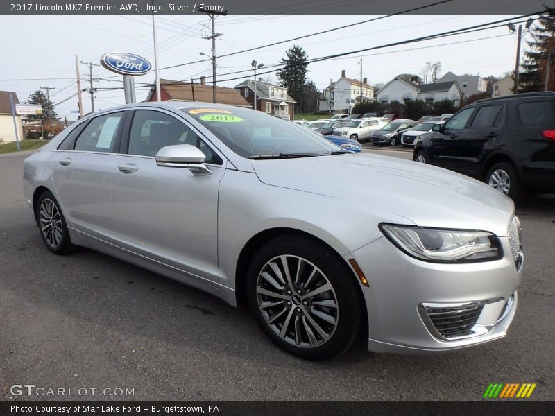 Front 3/4 View of 2017 MKZ Premier AWD