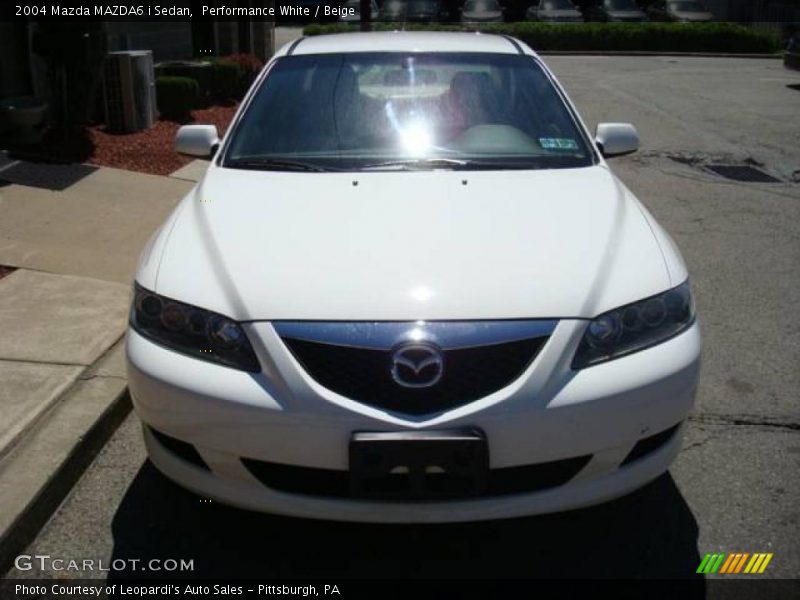 Performance White / Beige 2004 Mazda MAZDA6 i Sedan