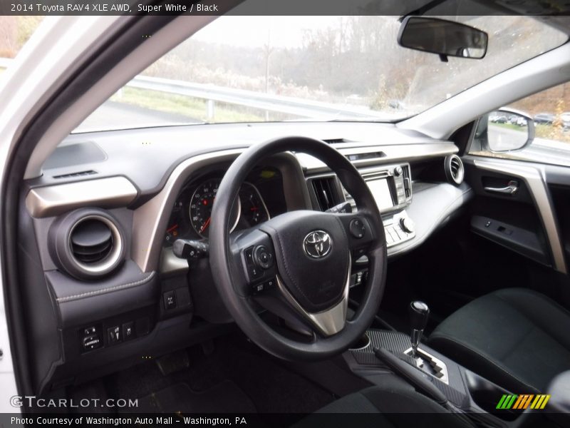 Super White / Black 2014 Toyota RAV4 XLE AWD