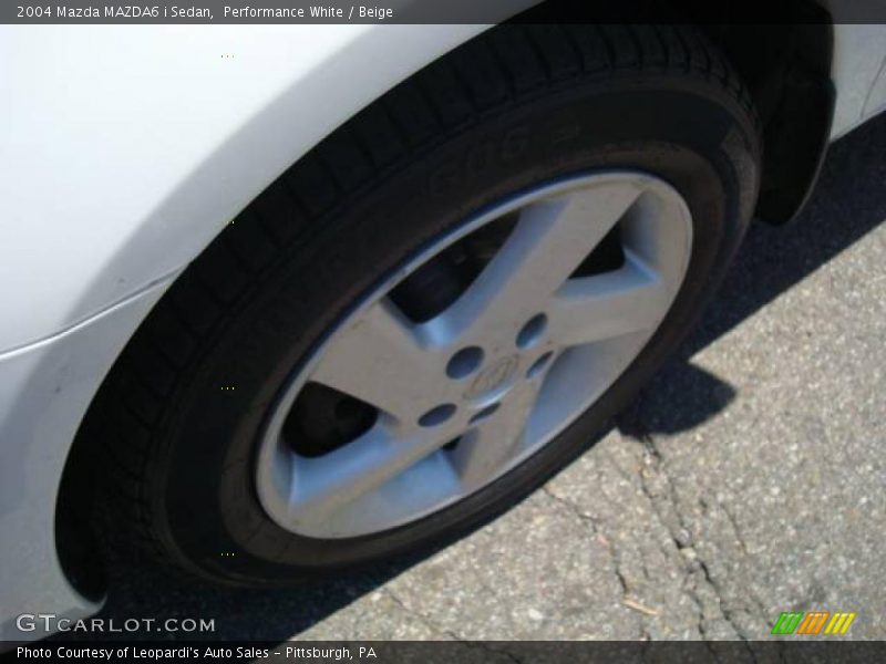 Performance White / Beige 2004 Mazda MAZDA6 i Sedan