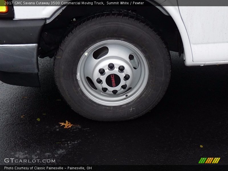 Summit White / Pewter 2017 GMC Savana Cutaway 3500 Commercial Moving Truck