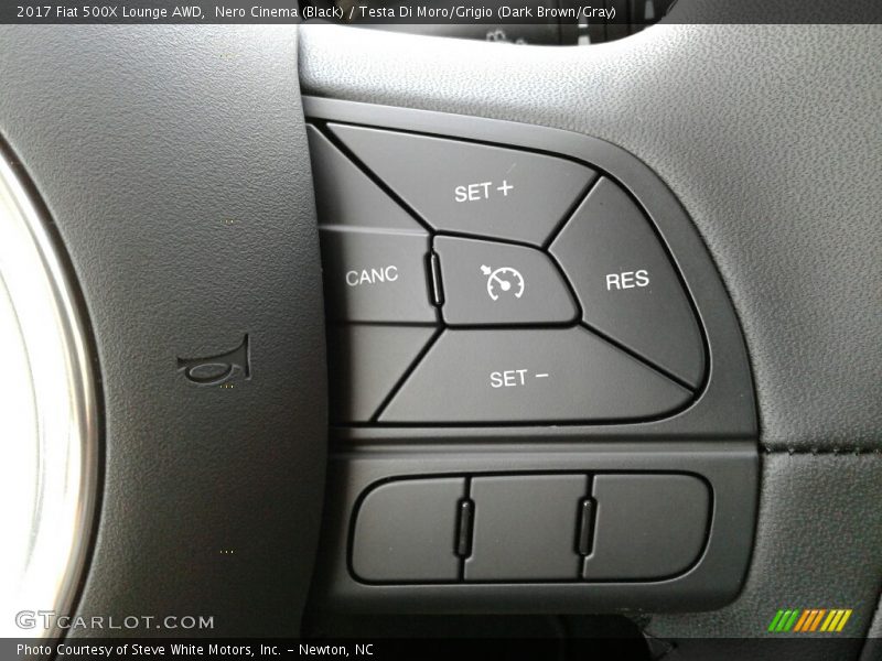 Controls of 2017 500X Lounge AWD