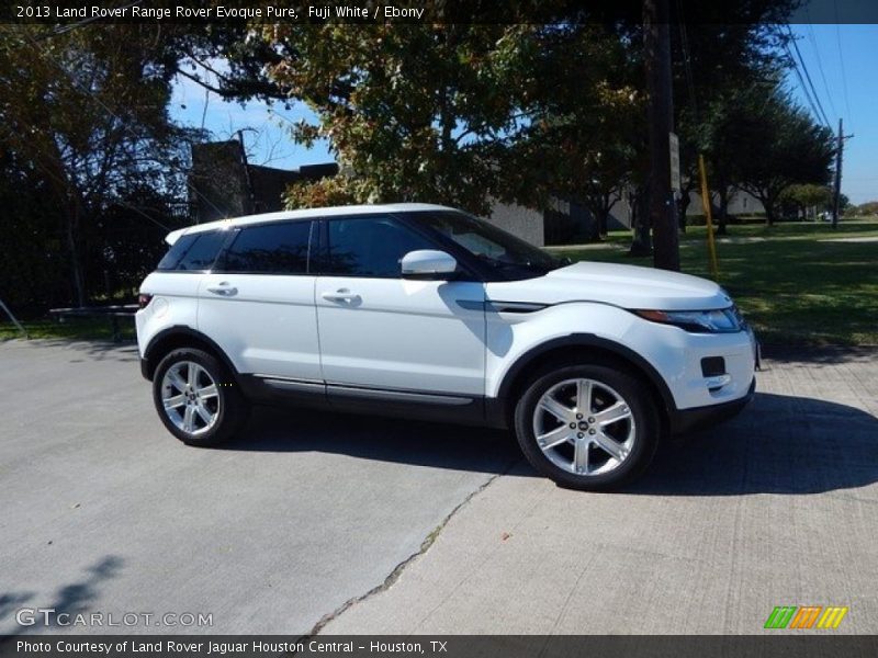 Fuji White / Ebony 2013 Land Rover Range Rover Evoque Pure