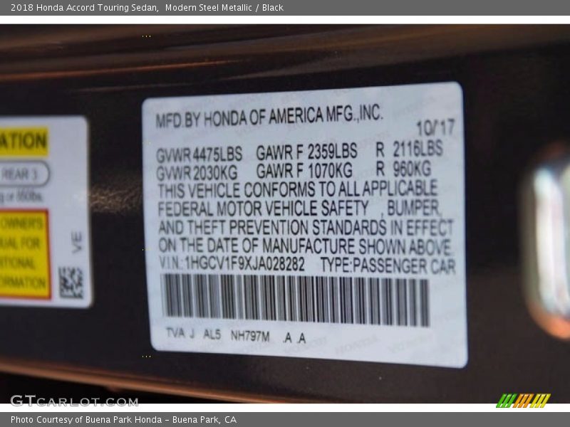 Modern Steel Metallic / Black 2018 Honda Accord Touring Sedan