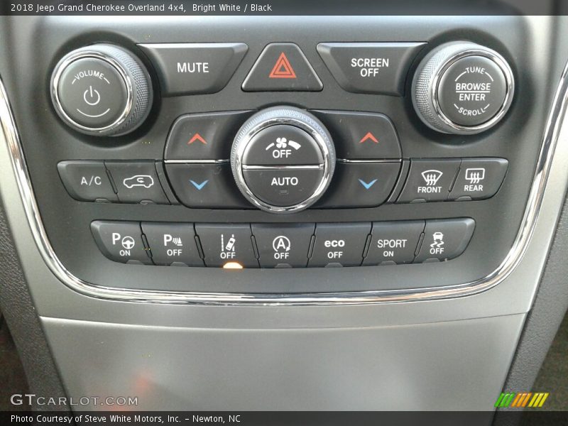 Bright White / Black 2018 Jeep Grand Cherokee Overland 4x4