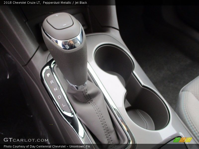 Pepperdust Metallic / Jet Black 2018 Chevrolet Cruze LT