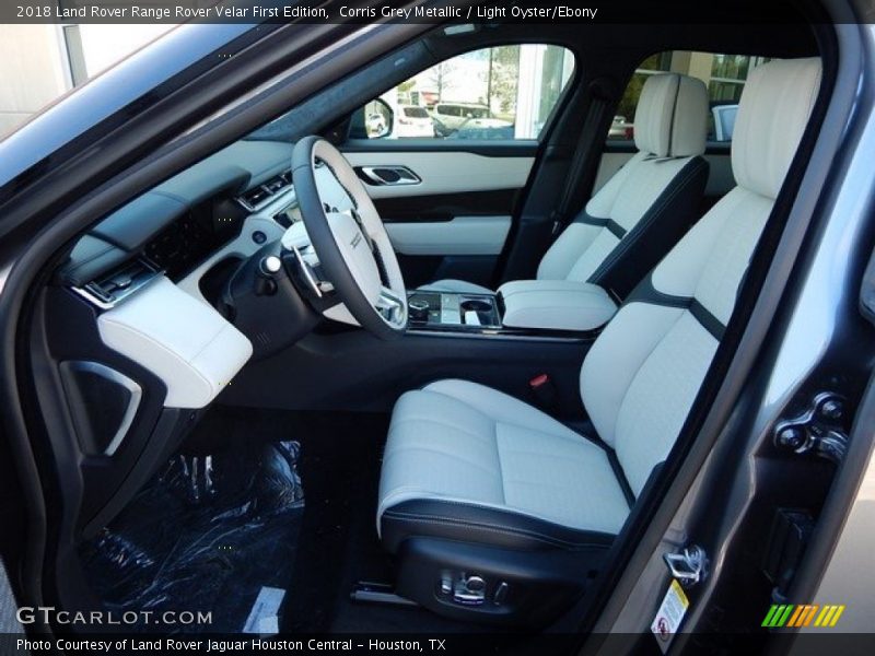 Corris Grey Metallic / Light Oyster/Ebony 2018 Land Rover Range Rover Velar First Edition