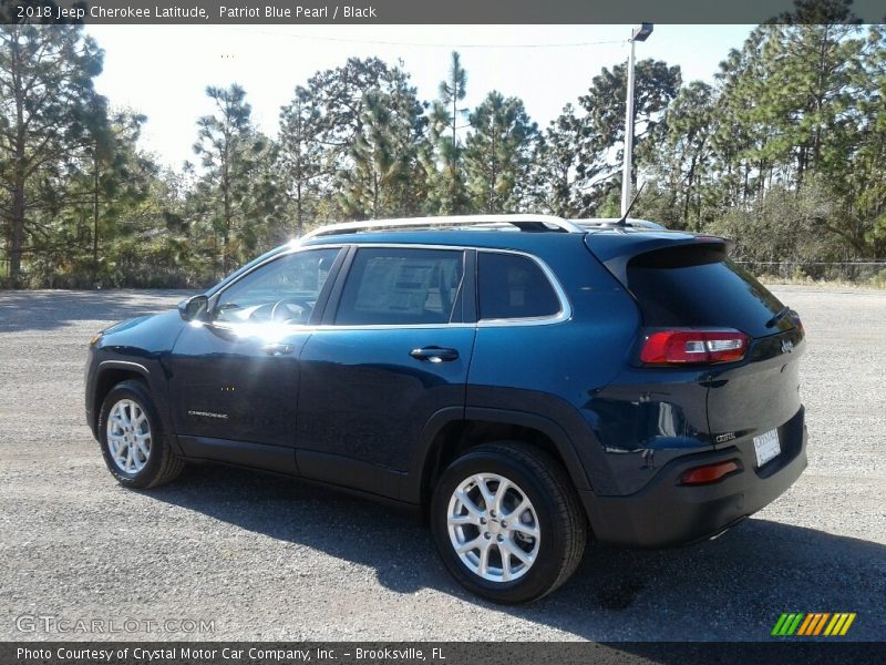 Patriot Blue Pearl / Black 2018 Jeep Cherokee Latitude