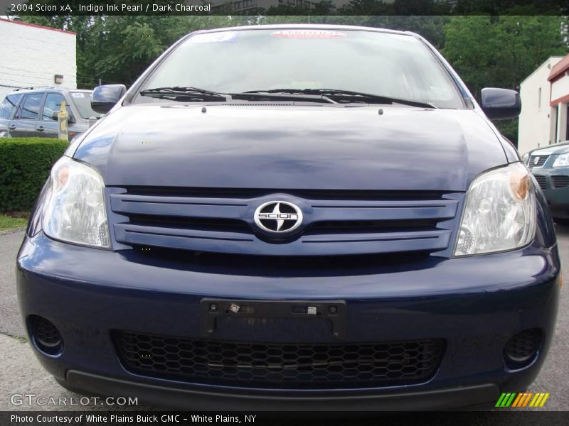 Indigo Ink Pearl / Dark Charcoal 2004 Scion xA