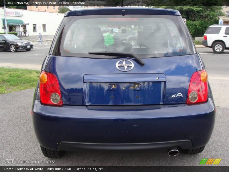 Indigo Ink Pearl / Dark Charcoal 2004 Scion xA