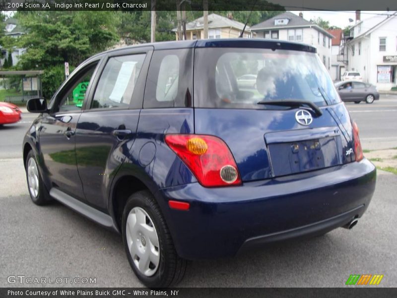 Indigo Ink Pearl / Dark Charcoal 2004 Scion xA