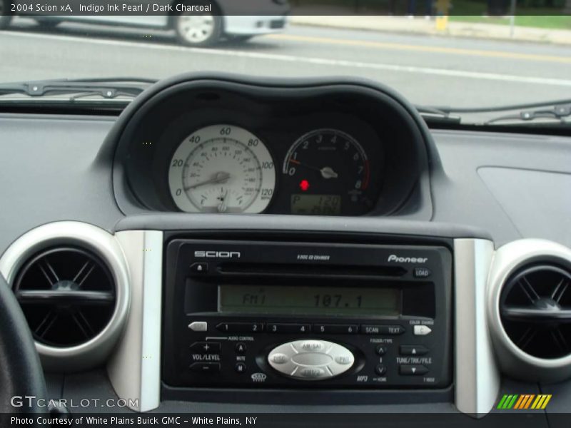Indigo Ink Pearl / Dark Charcoal 2004 Scion xA