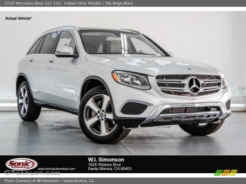 Iridium Silver Metallic / Silk Beige/Black 2018 Mercedes-Benz GLC 300