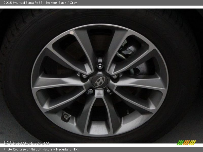 Becketts Black / Gray 2018 Hyundai Santa Fe SE