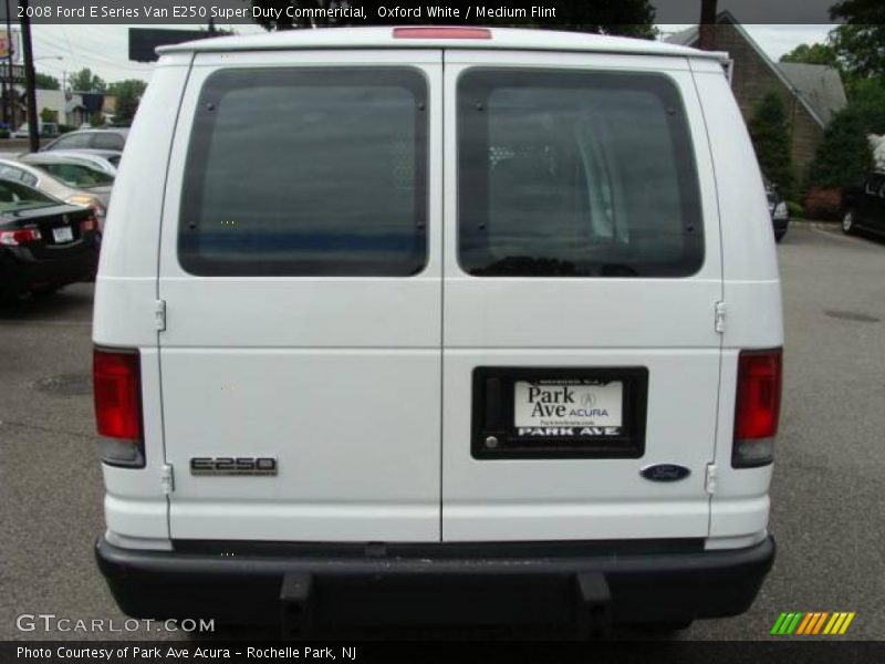 Oxford White / Medium Flint 2008 Ford E Series Van E250 Super Duty Commericial