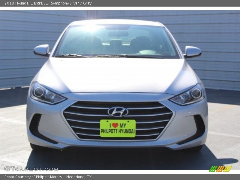 Symphony Silver / Gray 2018 Hyundai Elantra SE