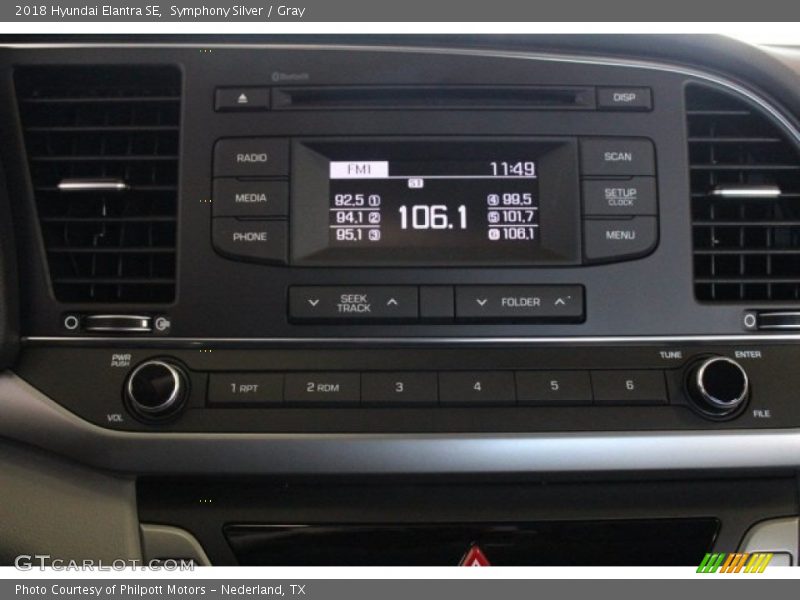 Symphony Silver / Gray 2018 Hyundai Elantra SE