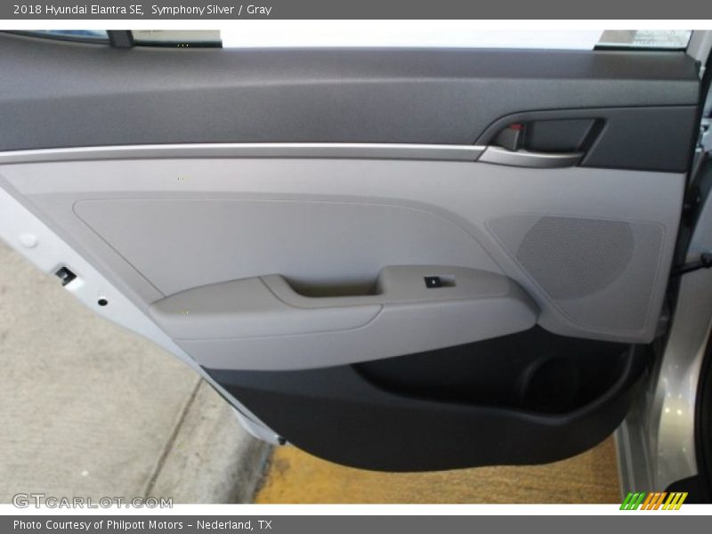 Symphony Silver / Gray 2018 Hyundai Elantra SE
