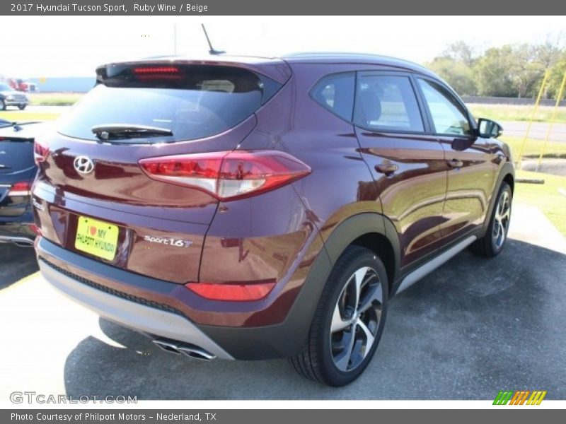 Ruby Wine / Beige 2017 Hyundai Tucson Sport