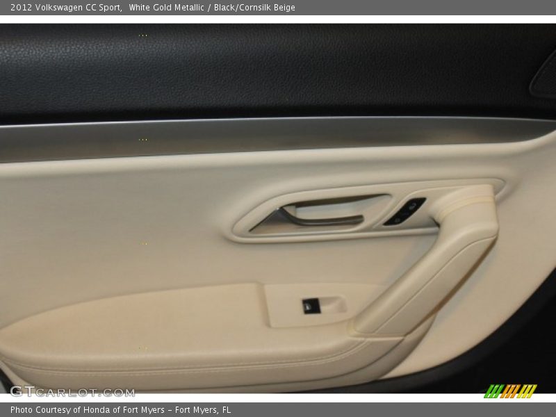 White Gold Metallic / Black/Cornsilk Beige 2012 Volkswagen CC Sport