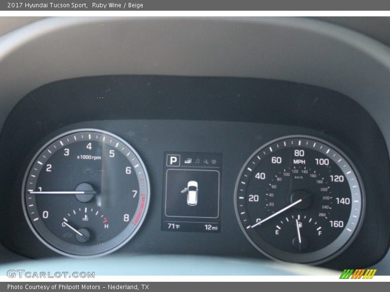 Ruby Wine / Beige 2017 Hyundai Tucson Sport