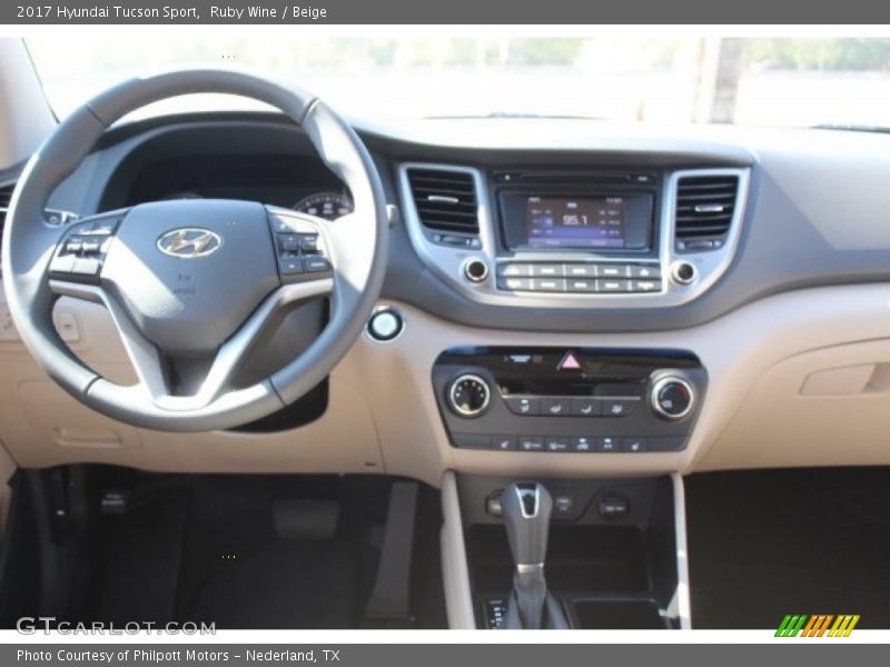 Ruby Wine / Beige 2017 Hyundai Tucson Sport