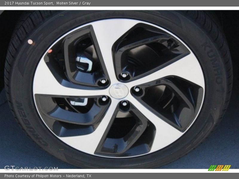 Molten Silver / Gray 2017 Hyundai Tucson Sport