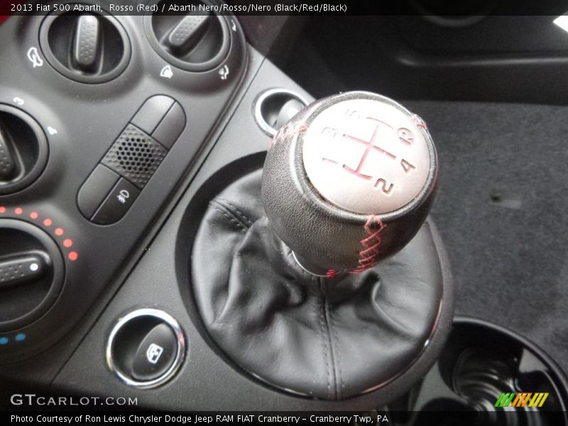 Rosso (Red) / Abarth Nero/Rosso/Nero (Black/Red/Black) 2013 Fiat 500 Abarth