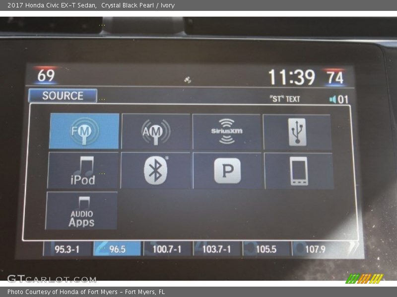 Crystal Black Pearl / Ivory 2017 Honda Civic EX-T Sedan