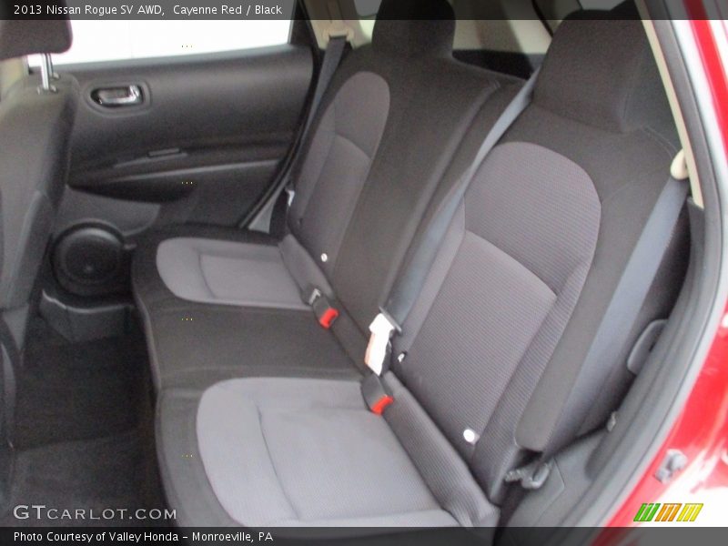 Cayenne Red / Black 2013 Nissan Rogue SV AWD