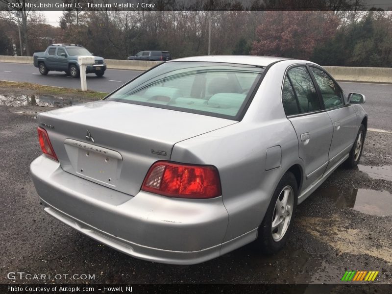 Titanium Metallic / Gray 2002 Mitsubishi Galant LS