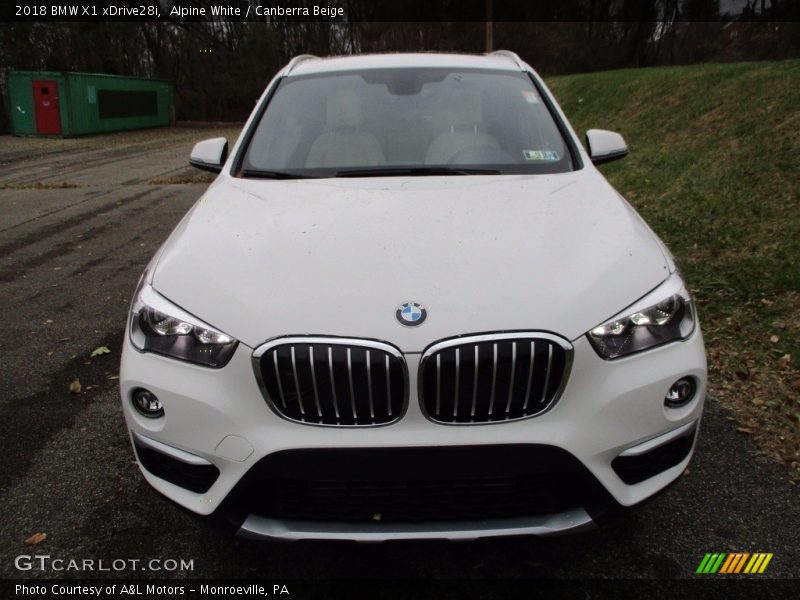 Alpine White / Canberra Beige 2018 BMW X1 xDrive28i