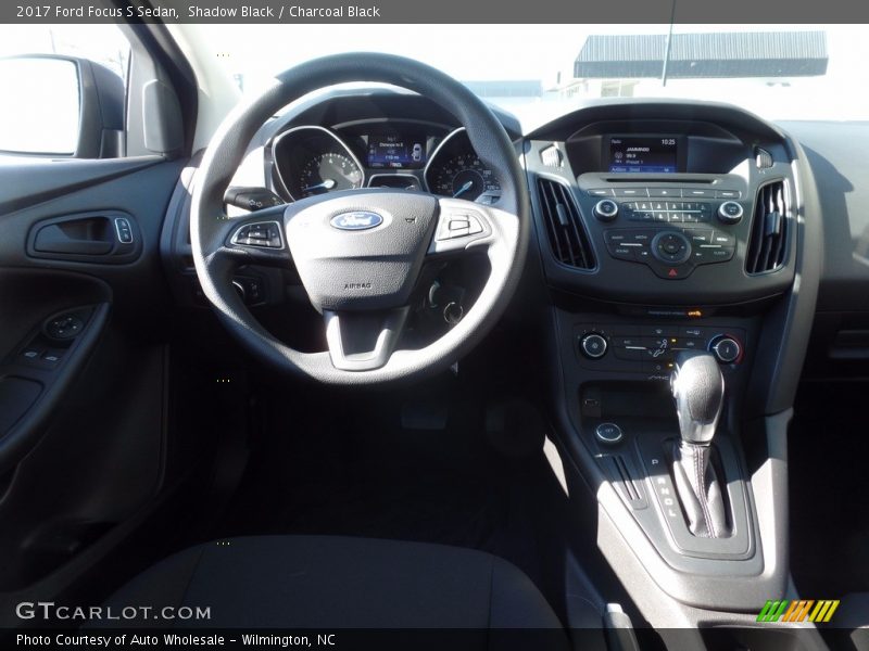 Shadow Black / Charcoal Black 2017 Ford Focus S Sedan