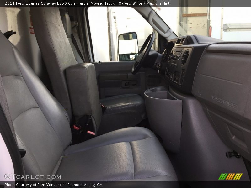 Oxford White / Medium Flint 2011 Ford E Series Cutaway E350 Commercial Moving Truck