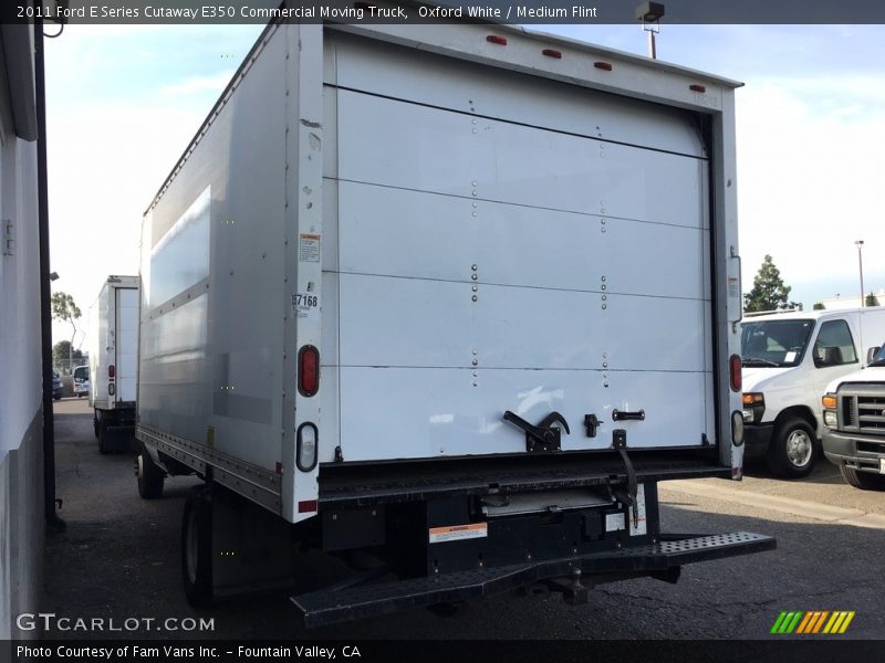 Oxford White / Medium Flint 2011 Ford E Series Cutaway E350 Commercial Moving Truck