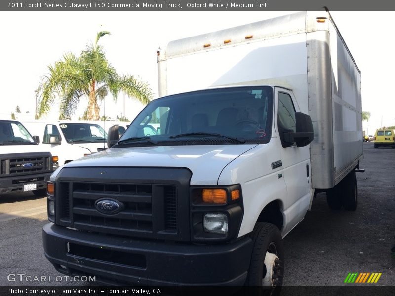 Oxford White / Medium Flint 2011 Ford E Series Cutaway E350 Commercial Moving Truck