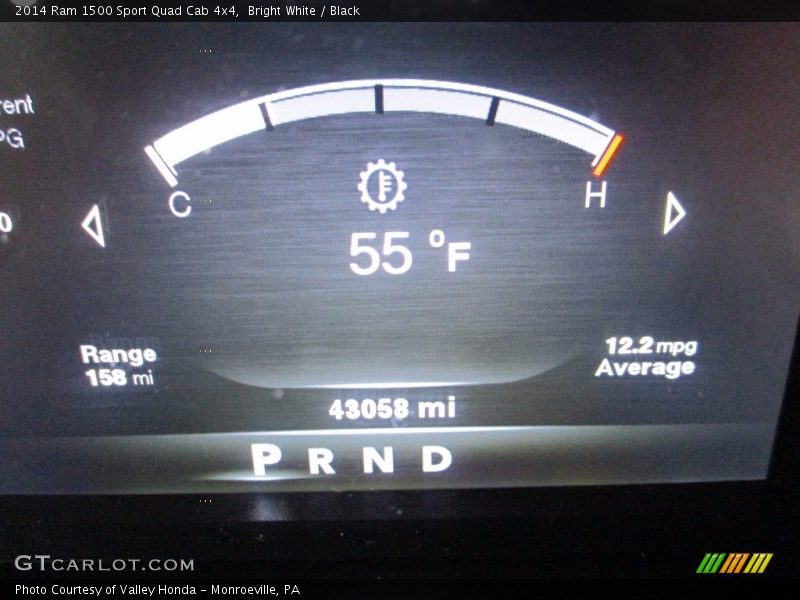 Bright White / Black 2014 Ram 1500 Sport Quad Cab 4x4