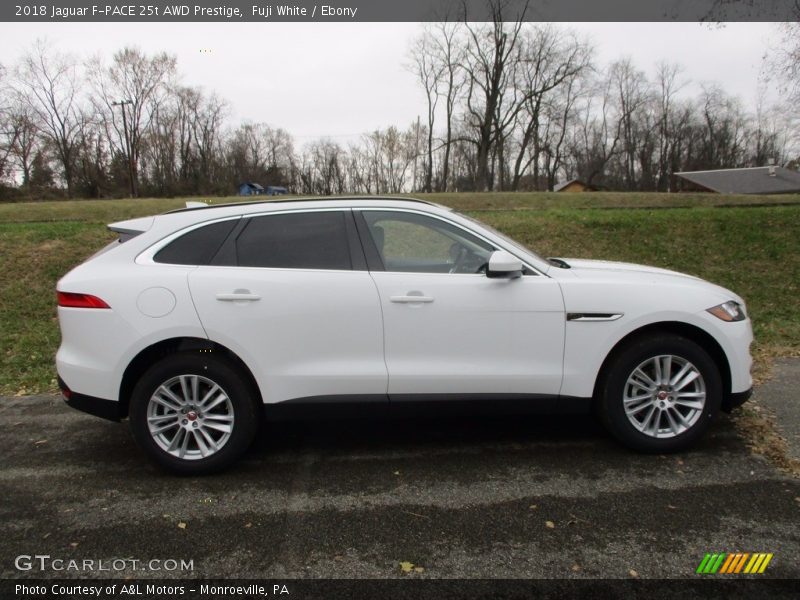 Fuji White / Ebony 2018 Jaguar F-PACE 25t AWD Prestige