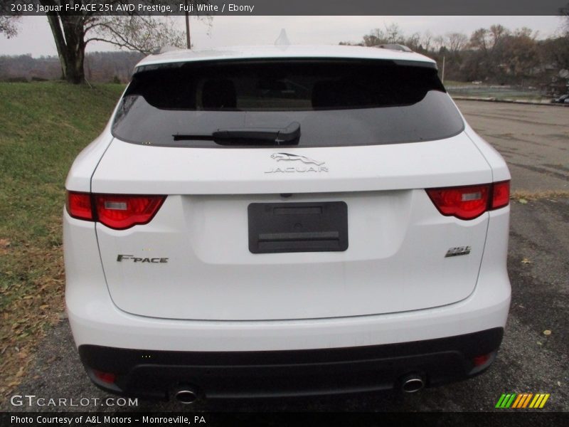 Fuji White / Ebony 2018 Jaguar F-PACE 25t AWD Prestige