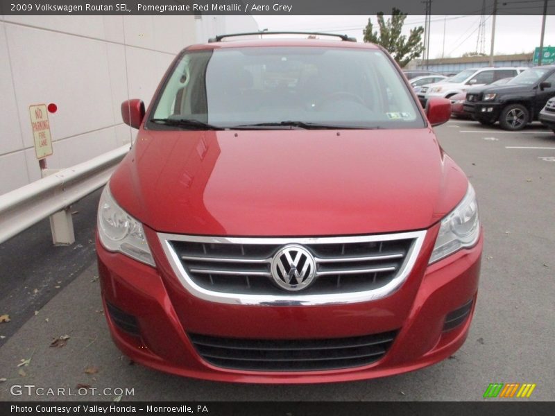 Pomegranate Red Metallic / Aero Grey 2009 Volkswagen Routan SEL