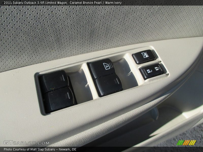 Caramel Bronze Pearl / Warm Ivory 2011 Subaru Outback 3.6R Limited Wagon