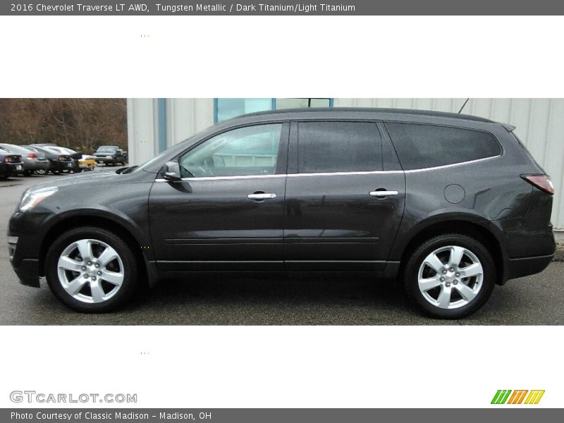Tungsten Metallic / Dark Titanium/Light Titanium 2016 Chevrolet Traverse LT AWD