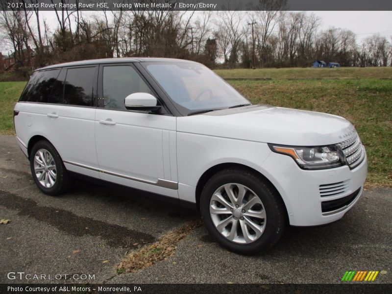 Yulong White Metallic / Ebony/Ebony 2017 Land Rover Range Rover HSE