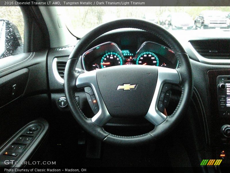 Tungsten Metallic / Dark Titanium/Light Titanium 2016 Chevrolet Traverse LT AWD