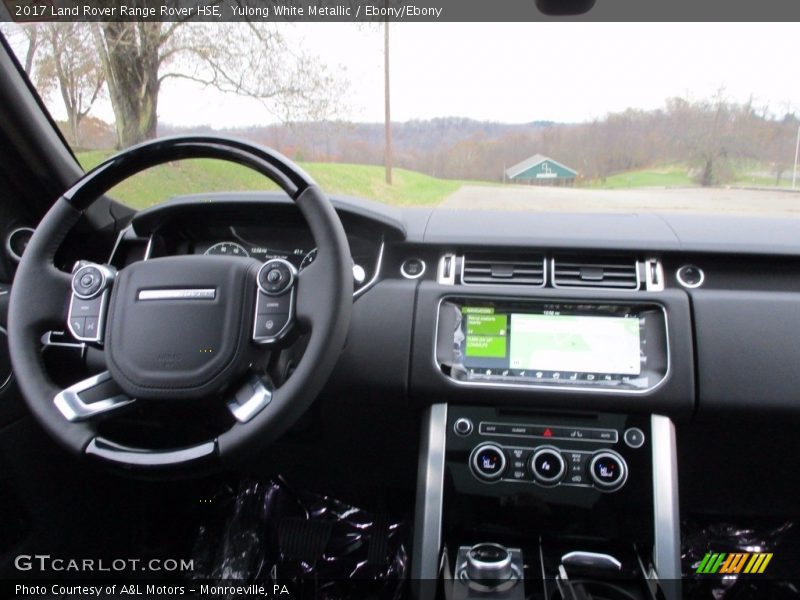 Yulong White Metallic / Ebony/Ebony 2017 Land Rover Range Rover HSE