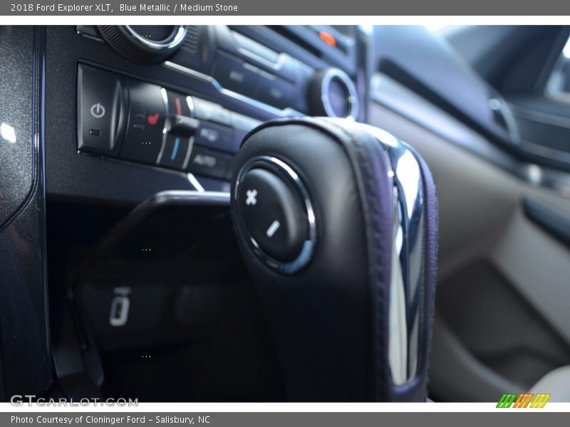  2018 Explorer XLT 6 Speed Automatic Shifter