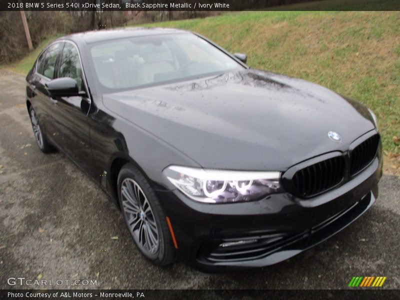 Black Sapphire Metallic / Ivory White 2018 BMW 5 Series 540i xDrive Sedan