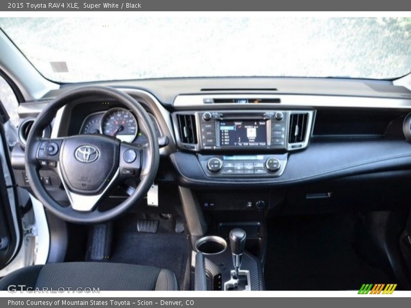 Super White / Black 2015 Toyota RAV4 XLE