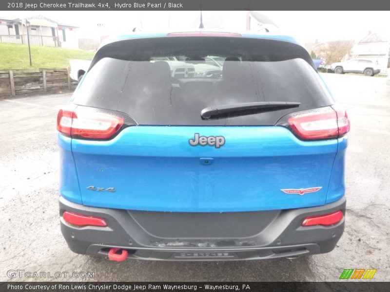 Hydro Blue Pearl / Black 2018 Jeep Cherokee Trailhawk 4x4