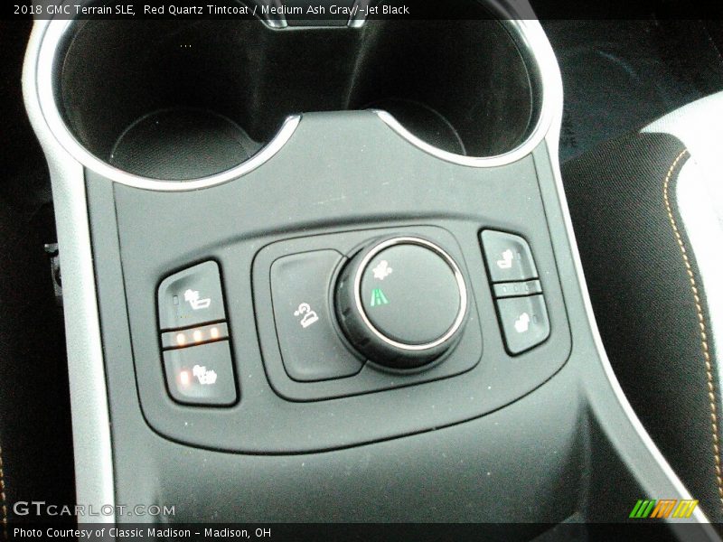 Red Quartz Tintcoat / Medium Ash Gray/­Jet Black 2018 GMC Terrain SLE
